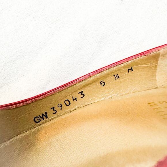 Stuart Weitzman Red Patent Leather Pointy Toe Pump 3" Heel Size 5.5 - Picture 3 of 6